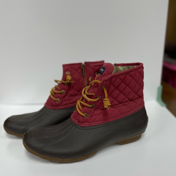 Sperry Women's Quilted Duck Boots - Burgundy and Dark Brown - Picture 1 of 2